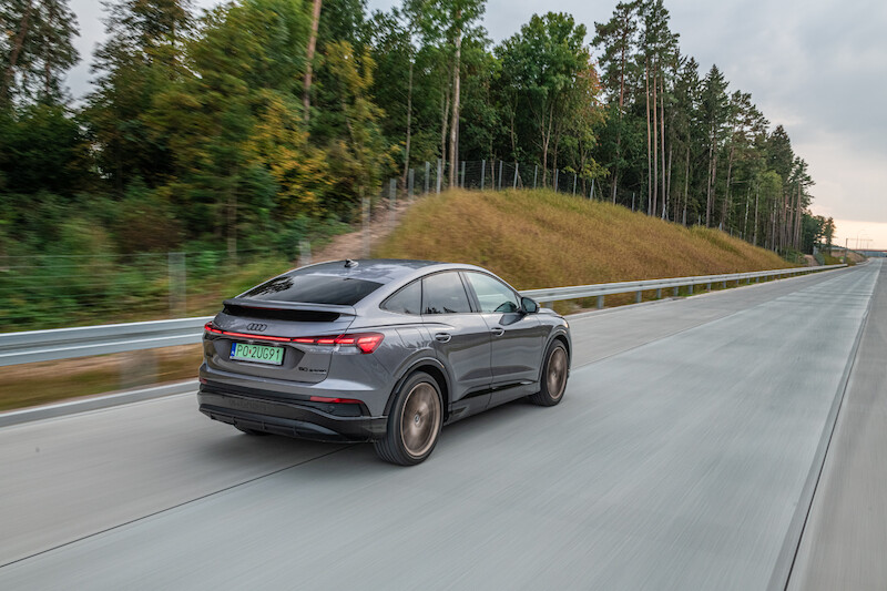 Audi Q4 Sportback e-tron - motion